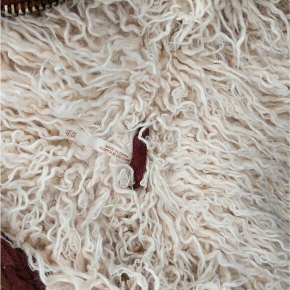 Free People Faux Fur Shag Shearling Style Maroon Jacket Size XS - Picture 2 of 11